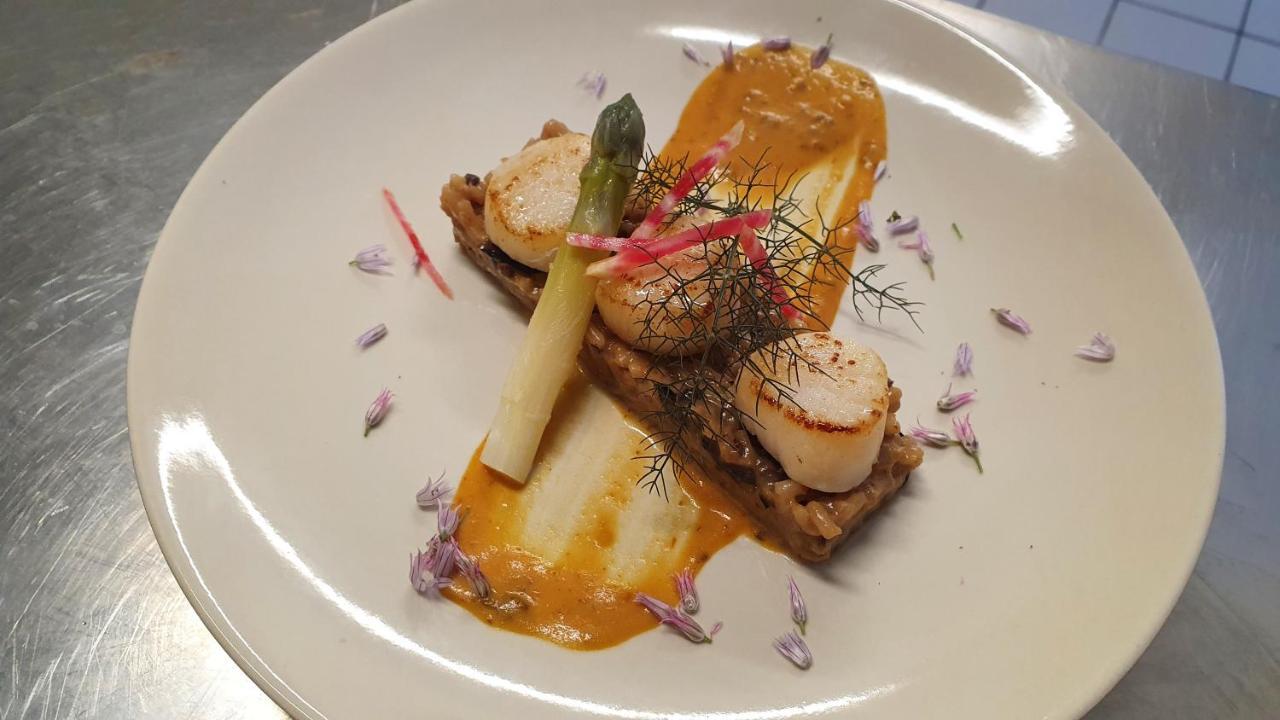 Logis Hotel Restaurant Le Domaine De L'Eau Vive Largentière Kültér fotó