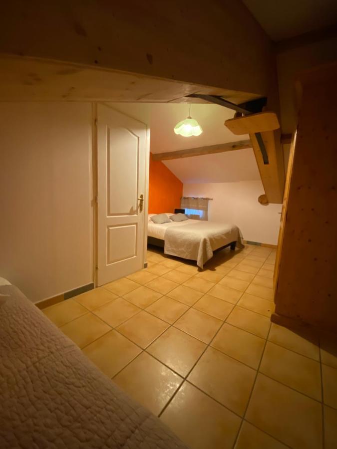 Logis Hotel Restaurant Le Domaine De L'Eau Vive Largentière Kültér fotó