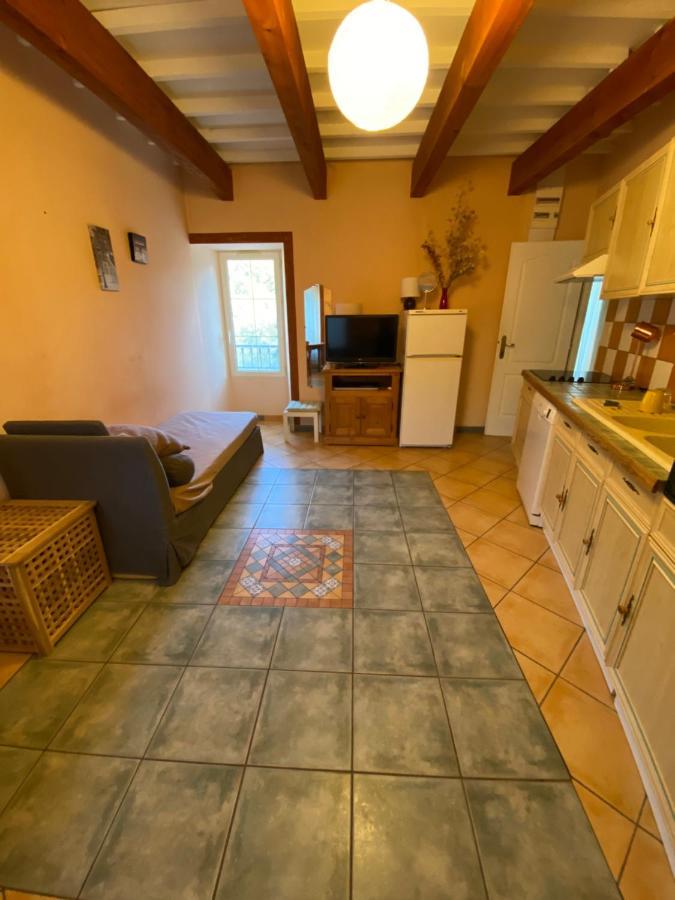 Logis Hotel Restaurant Le Domaine De L'Eau Vive Largentière Kültér fotó
