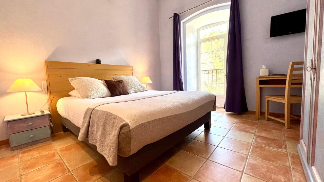 Logis Hotel Restaurant Le Domaine De L'Eau Vive Largentière Kültér fotó