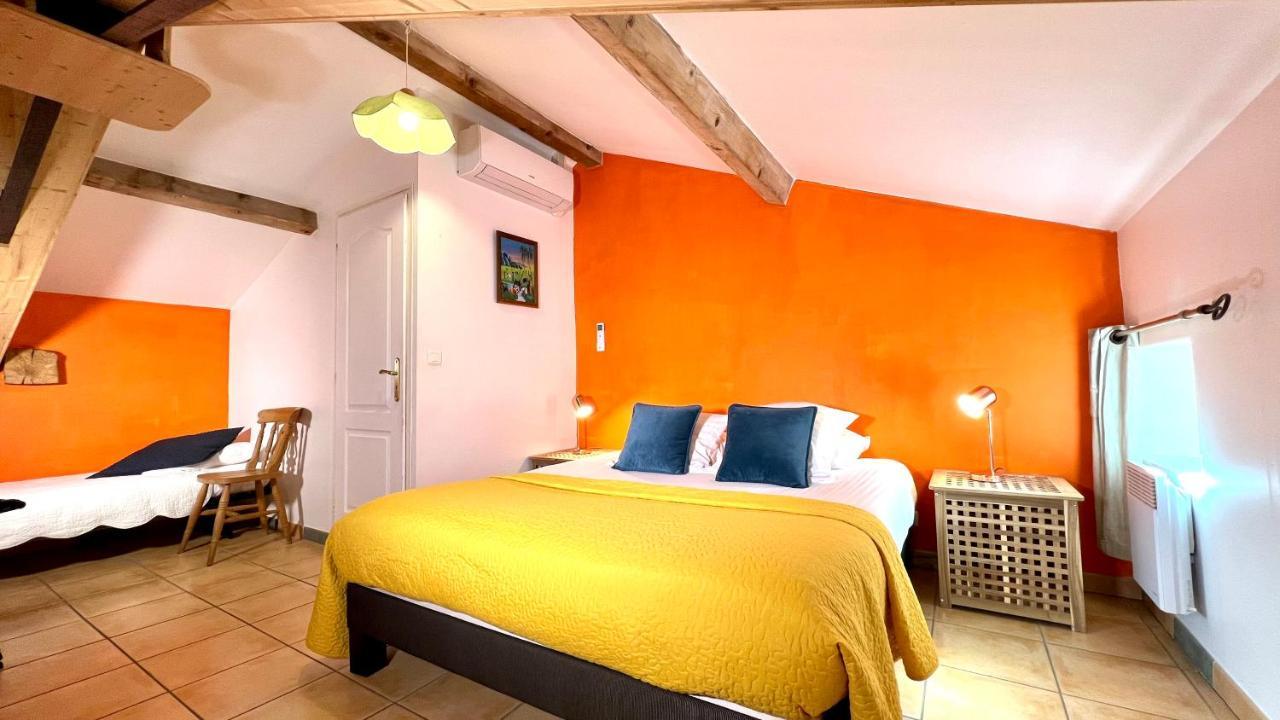Logis Hotel Restaurant Le Domaine De L'Eau Vive Largentière Kültér fotó