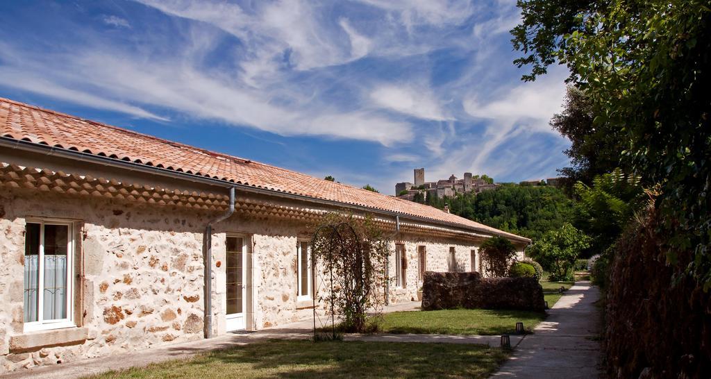 Logis Hotel Restaurant Le Domaine De L'Eau Vive Largentière Kültér fotó