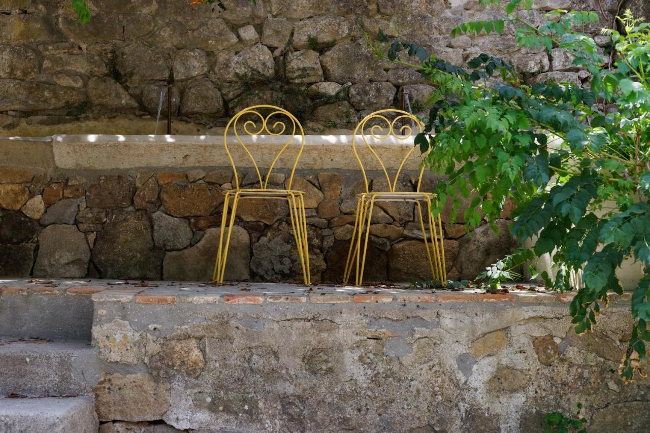 Logis Hotel Restaurant Le Domaine De L'Eau Vive Largentière Kültér fotó